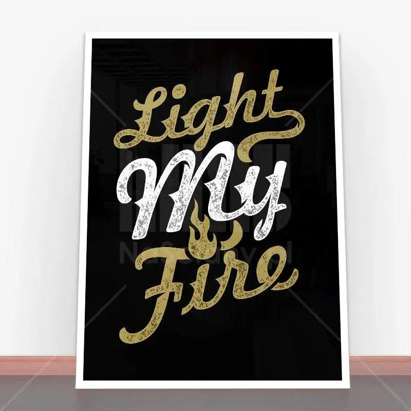 Framowany plakat Light My Fire w eleganckiej ramie plakatowej