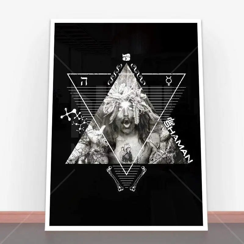 Plakat The Shaman czarno-biały w ramę plakatową, idealny do młodzieżowych wnętrz